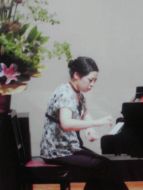 篠崎 左和子 先生